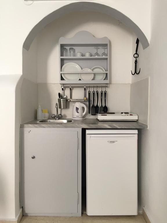 Christos Apartments Oia Екстер'єр фото