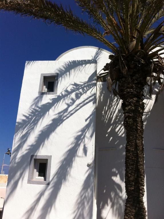 Christos Apartments Oia Екстер'єр фото