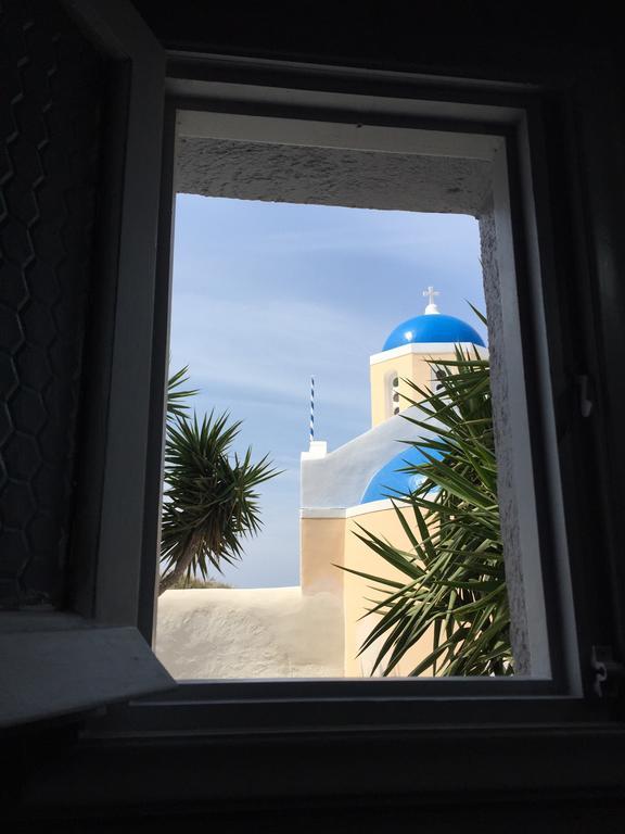 Christos Apartments Oia Екстер'єр фото
