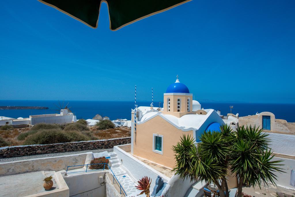 Christos Apartments Oia Екстер'єр фото