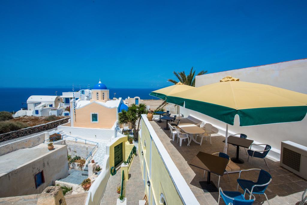 Christos Apartments Oia Екстер'єр фото