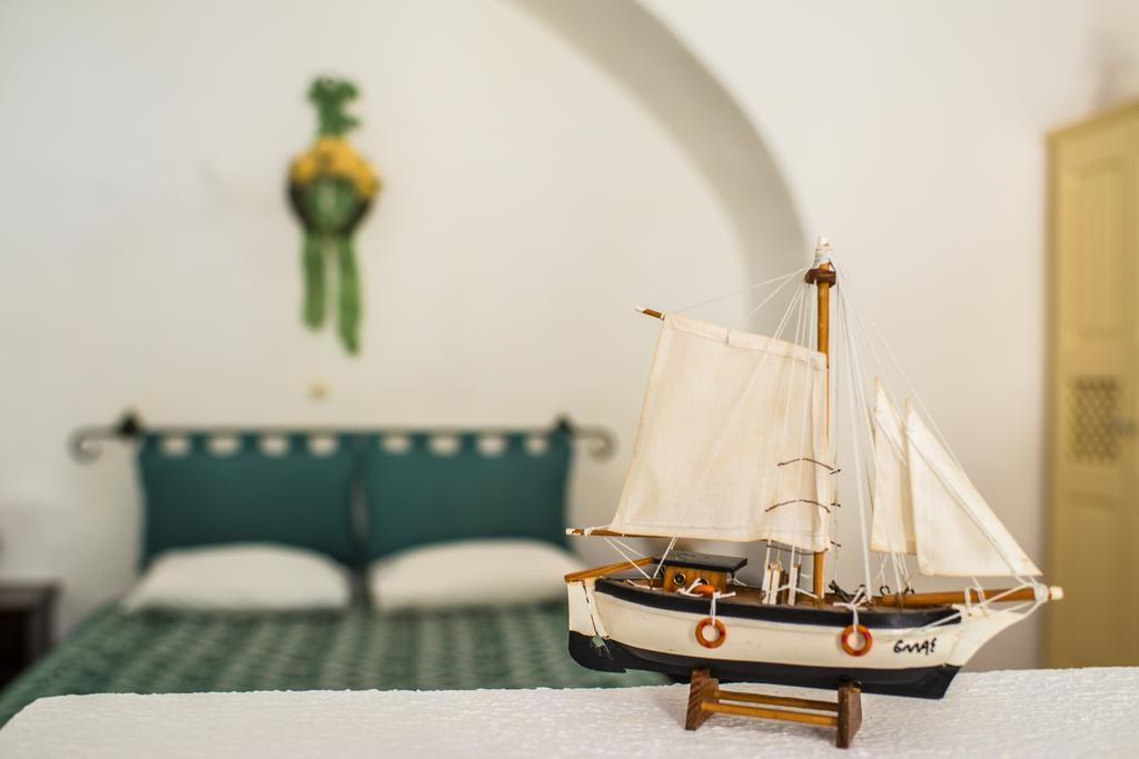 Christos Apartments Oia Екстер'єр фото